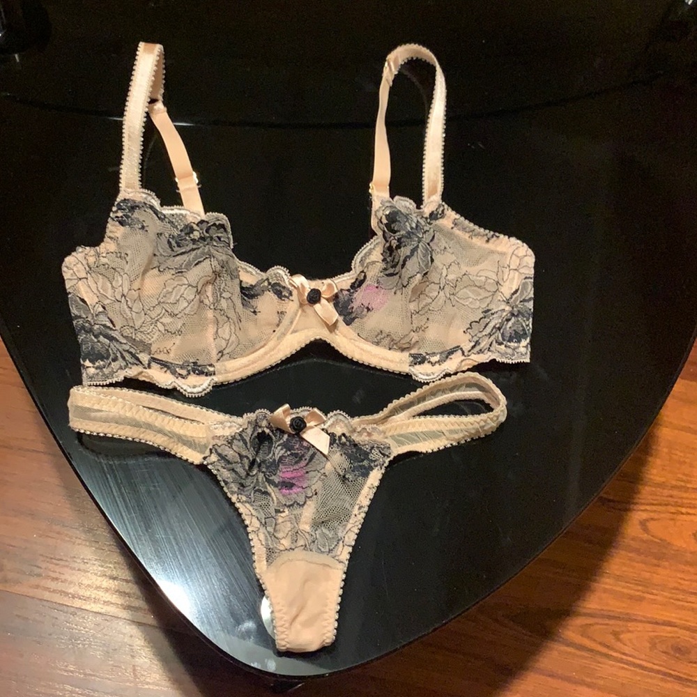 Agent provocateur bra 34D/ panties small